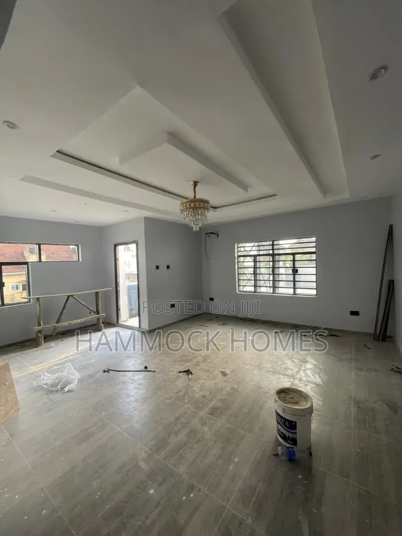 3bdrm Block of Flats in Carlton Gate Estate, Akobo for rent in Akobo