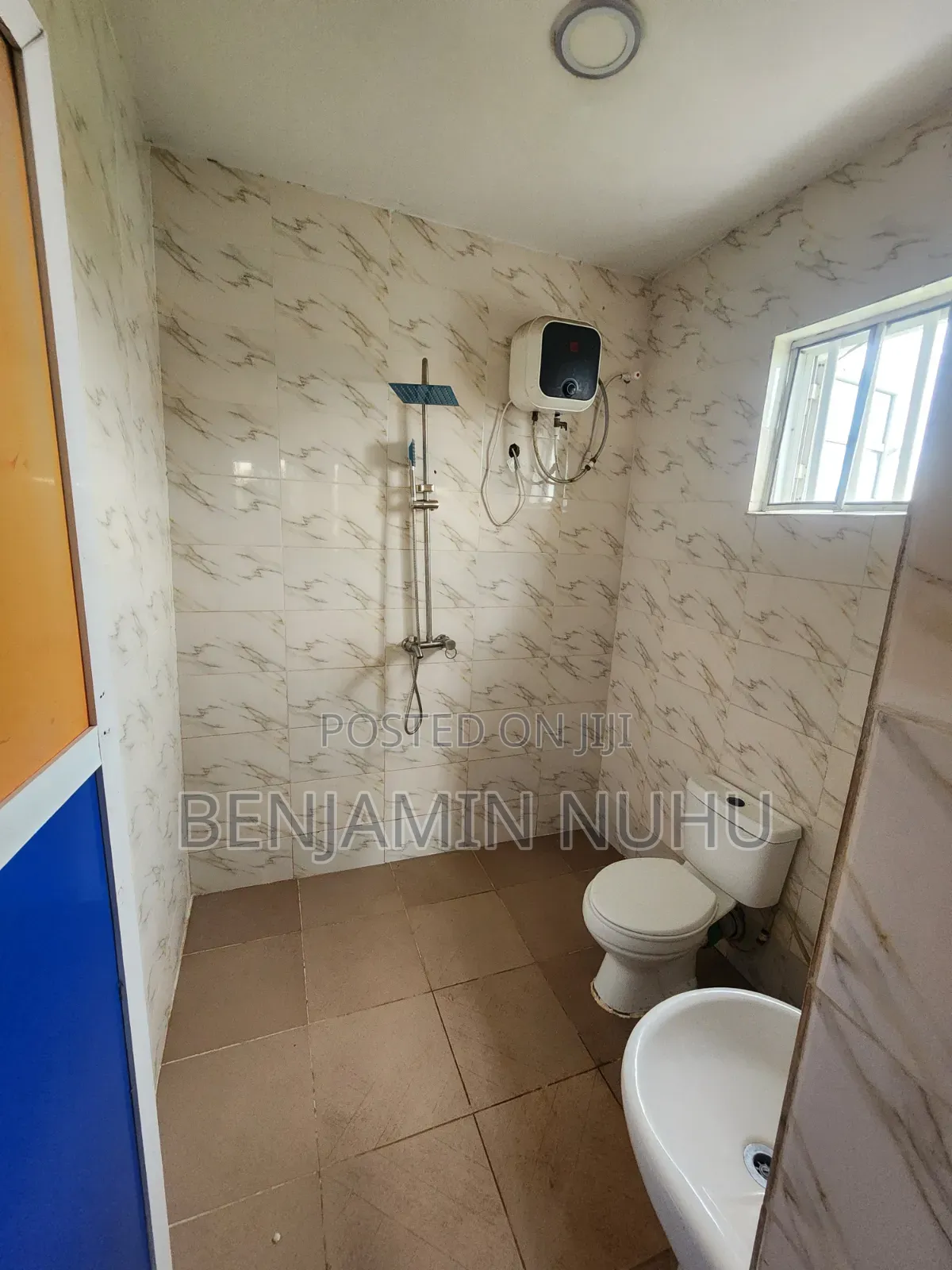 1bdrm Block of Flats in In A Close Facing, Off Lekki-Epe Expressway in Off Lekki-Epe Expressway