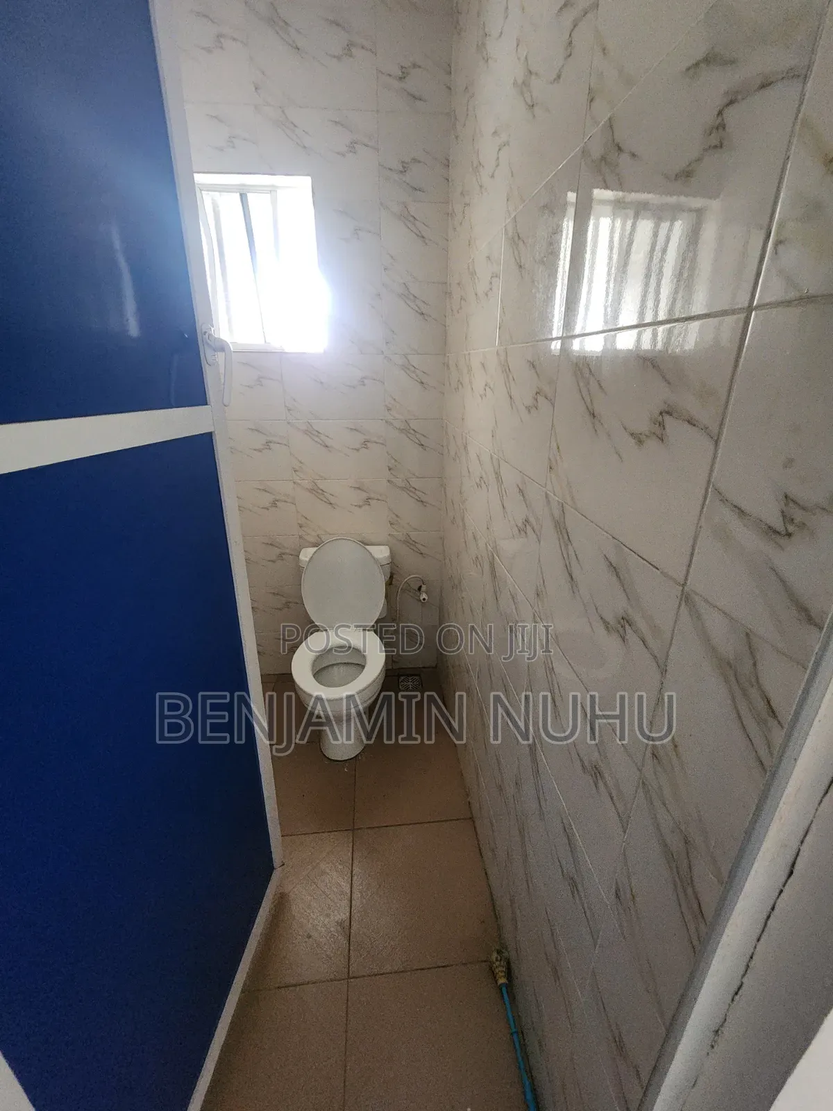 1bdrm Block of Flats in In A Close Facing, Off Lekki-Epe Expressway in Off Lekki-Epe Expressway