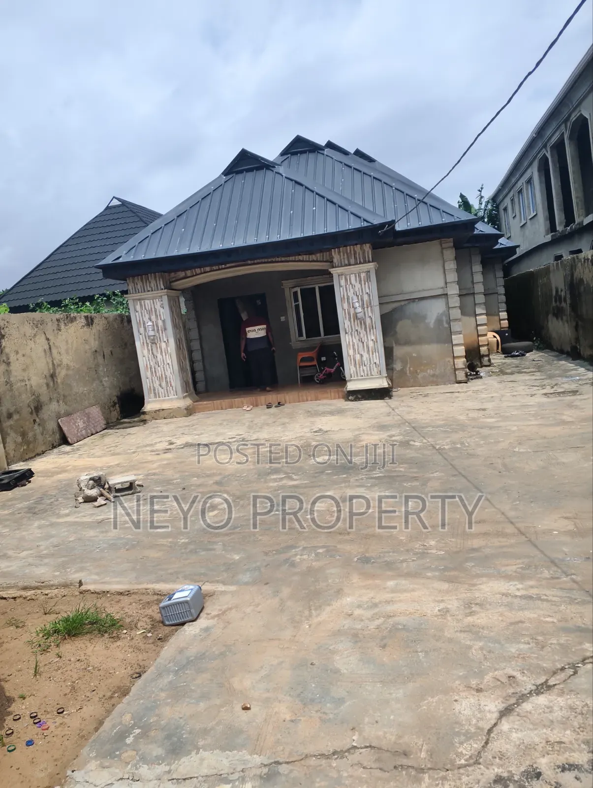 3bdrm Bungalow in Selewu Igbogbo for sale in Igbogbo