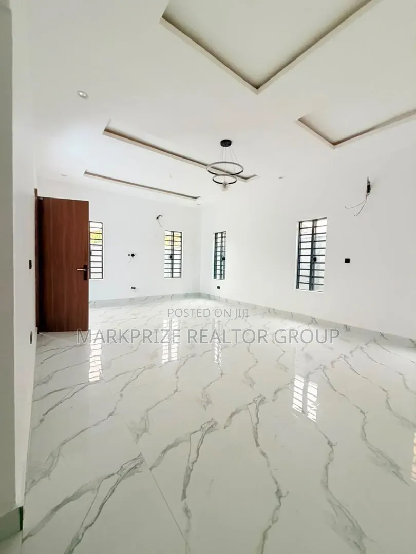 4bdrm Duplex in Magodo Gra Phase 1 for sale in GRA Phase 1