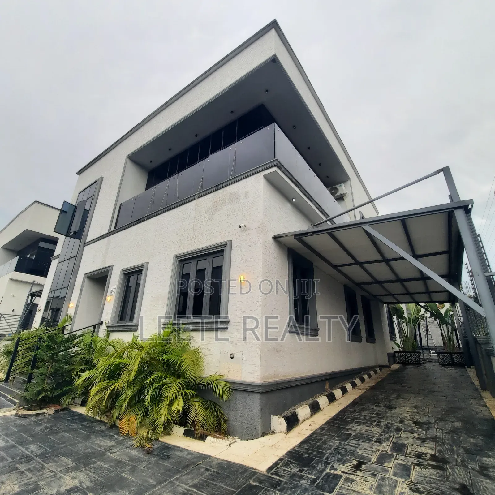 5bdrm Duplex in Wuye for rent in Wuye