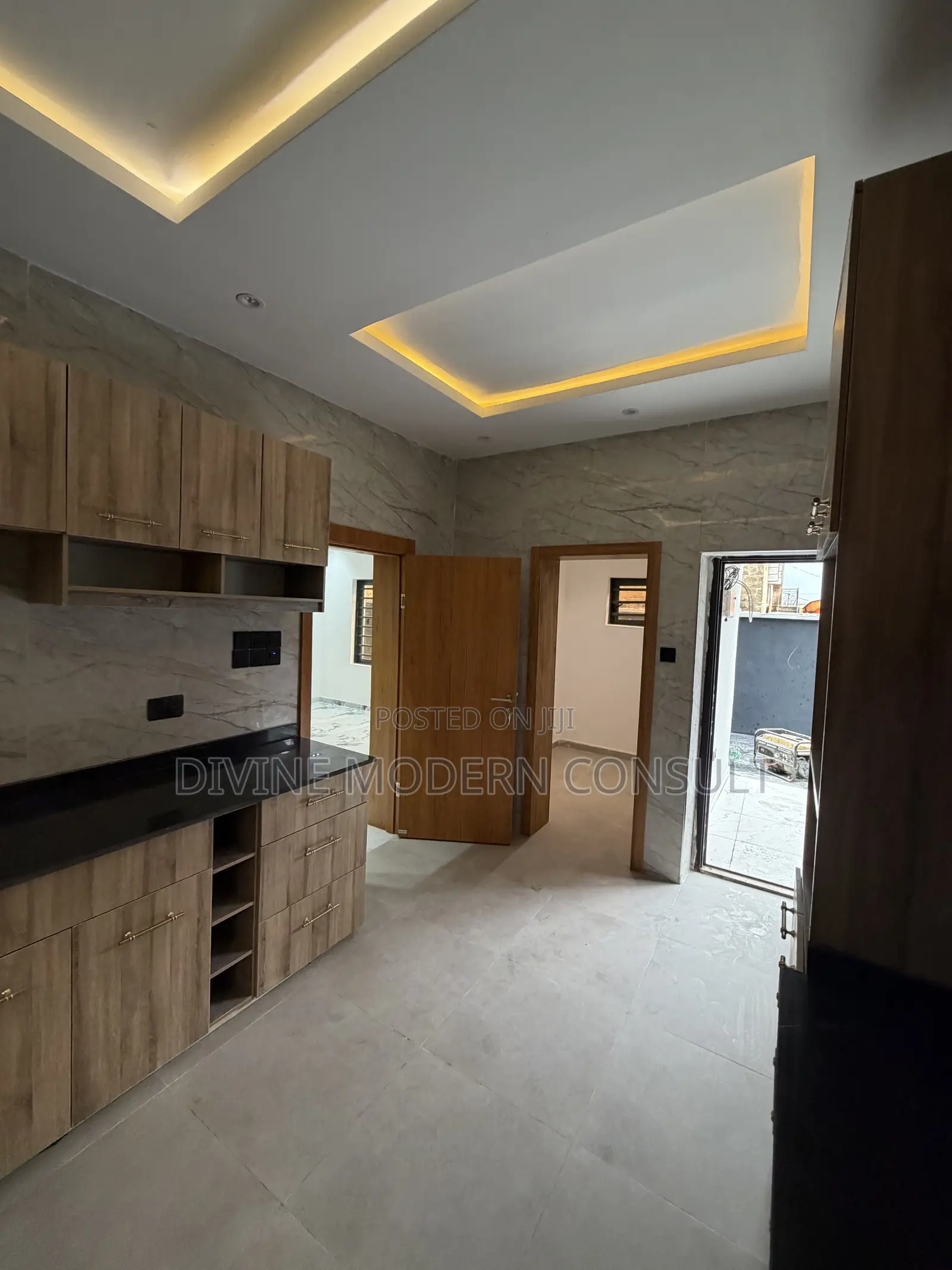 4bdrm Duplex in Private, Iju-Ishaga for sale in Iju-Ishaga