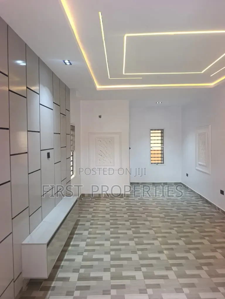 Furnished 3bdrm Bungalow in Behind Owu Crown for sale in Ibadan