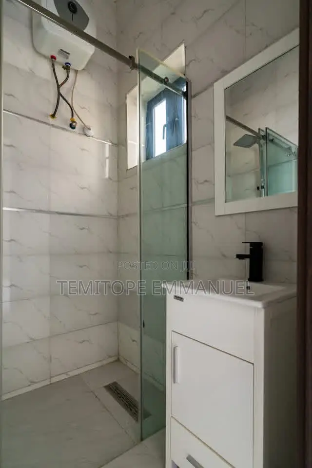 Furnished 3bdrm Apartment in Banana Island for rent in Banana Island