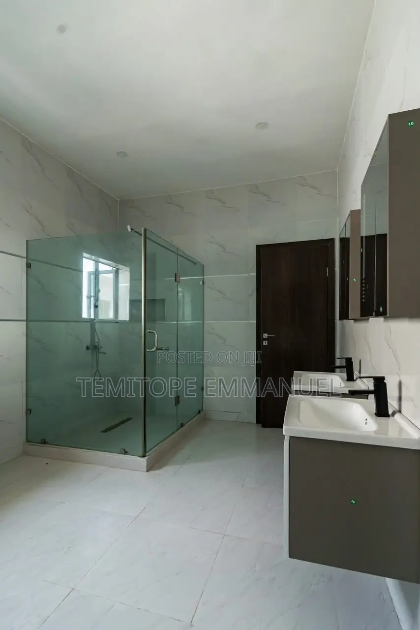 Furnished 3bdrm Apartment in Banana Island for rent in Banana Island