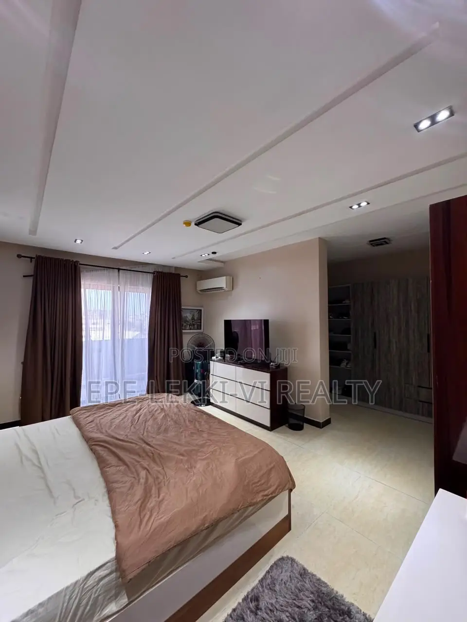 Furnished 4bdrm Maisonette in Parkview, Ikoyi for sale in Ikoyi