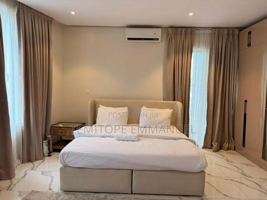 Furnished 2bdrm Apartment in Victoria Island for rent in Victoria Island