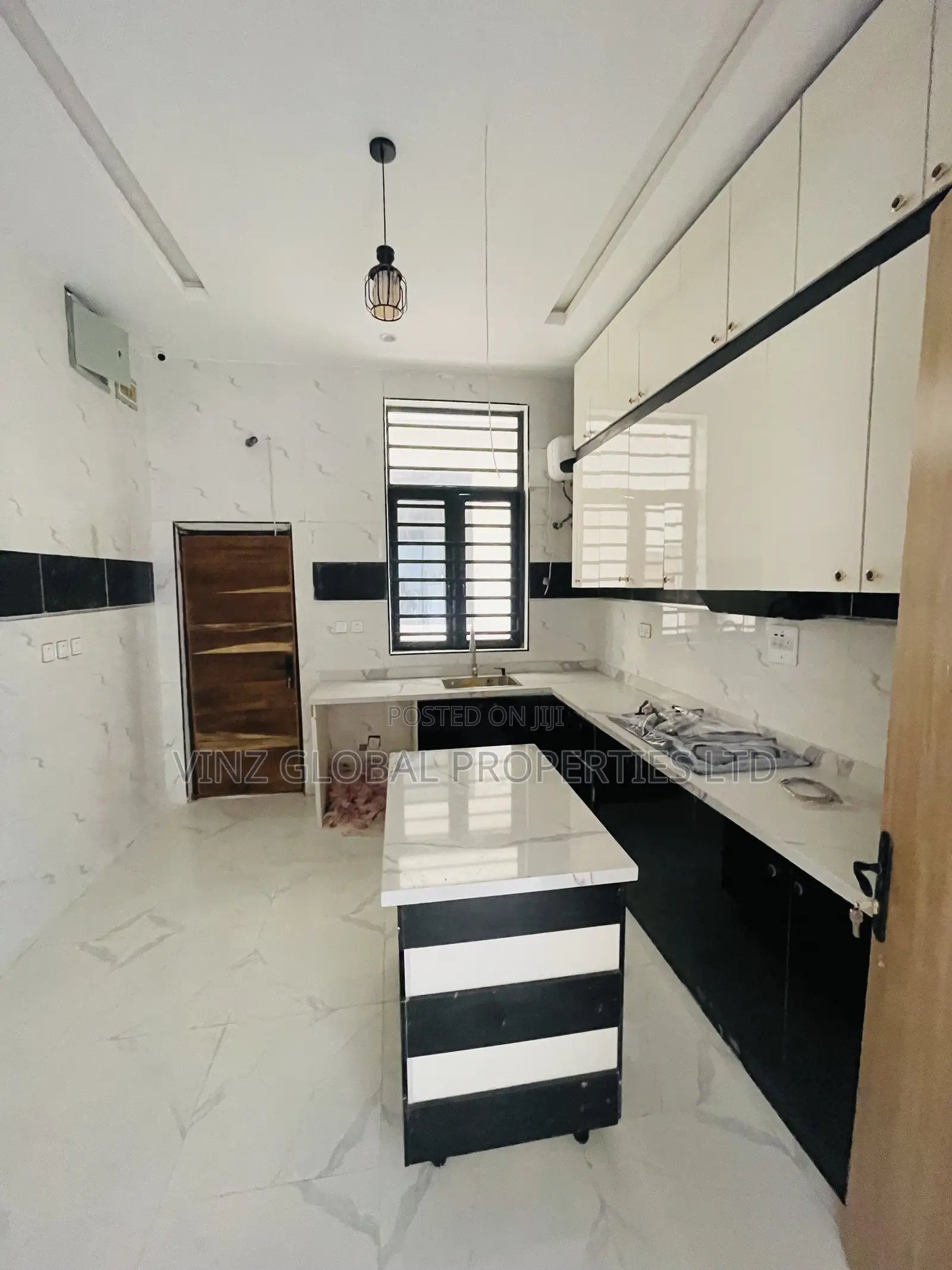 4bdrm Duplex in Ajah for sale in Ajah
