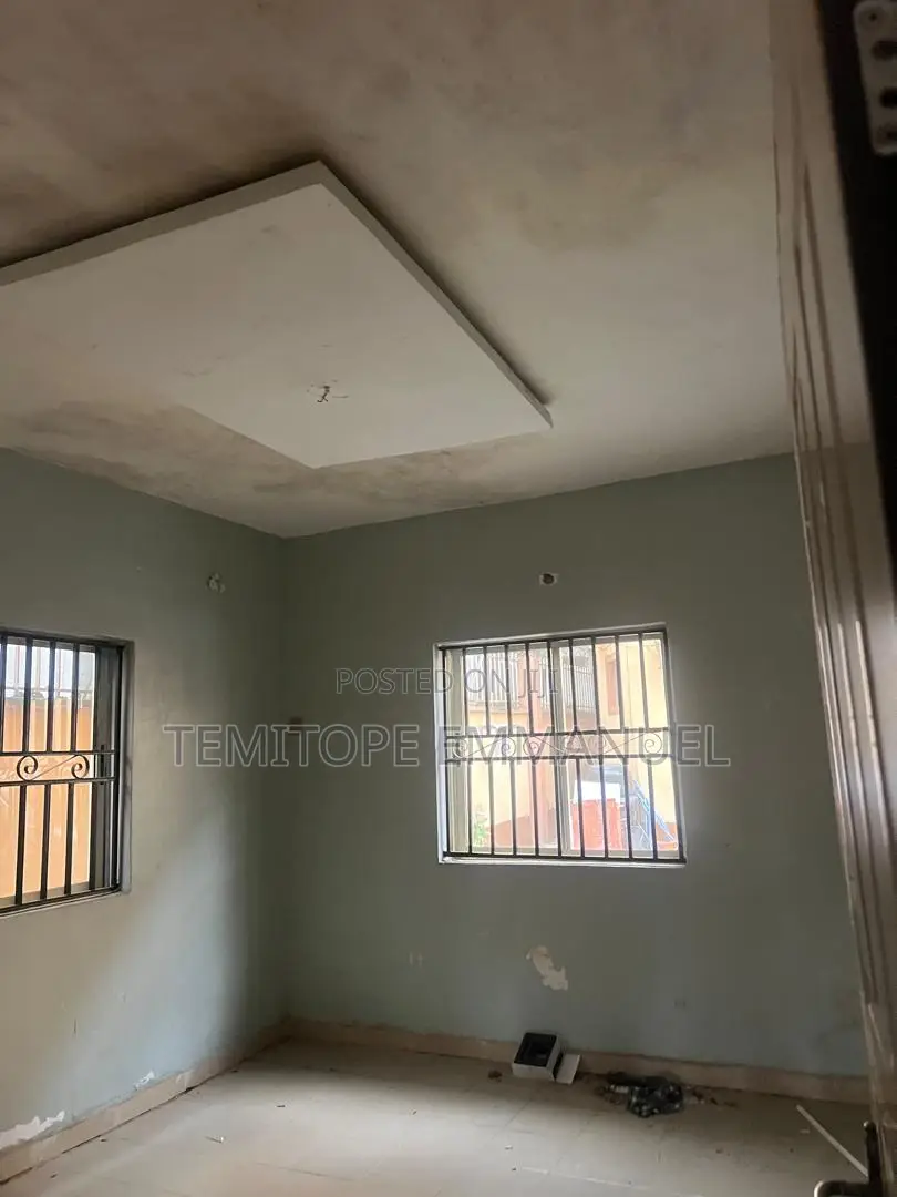 Furnished 3bdrm Apartment in GRA Phase 2 Shangisha for rent in GRA Phase 2 Shangisha