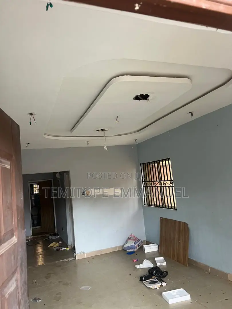 Furnished 3bdrm Apartment in GRA Phase 2 Shangisha for rent in GRA Phase 2 Shangisha