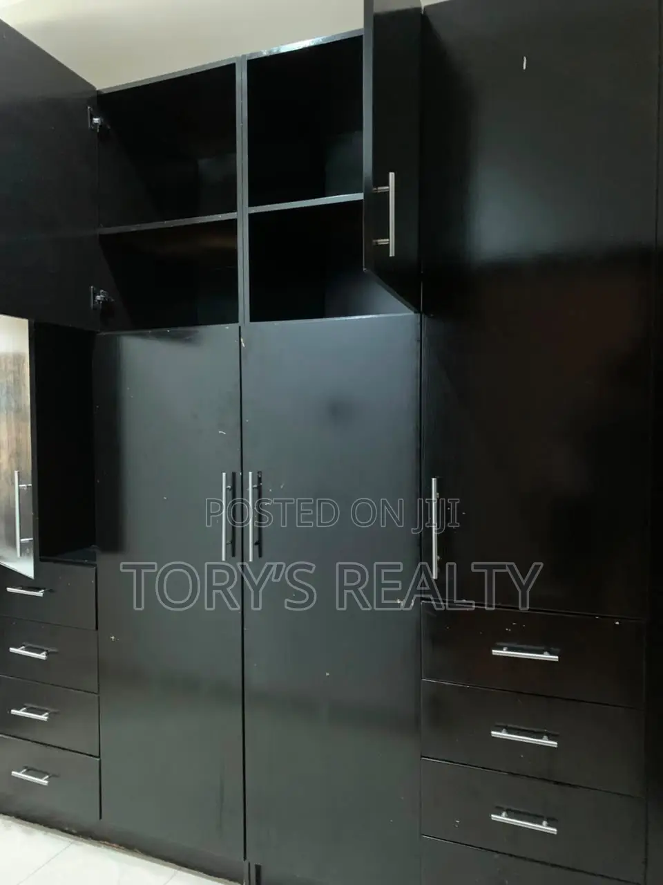 Furnished 3bdrm Apartment in Parkview Estate for rent in Parkview Estate