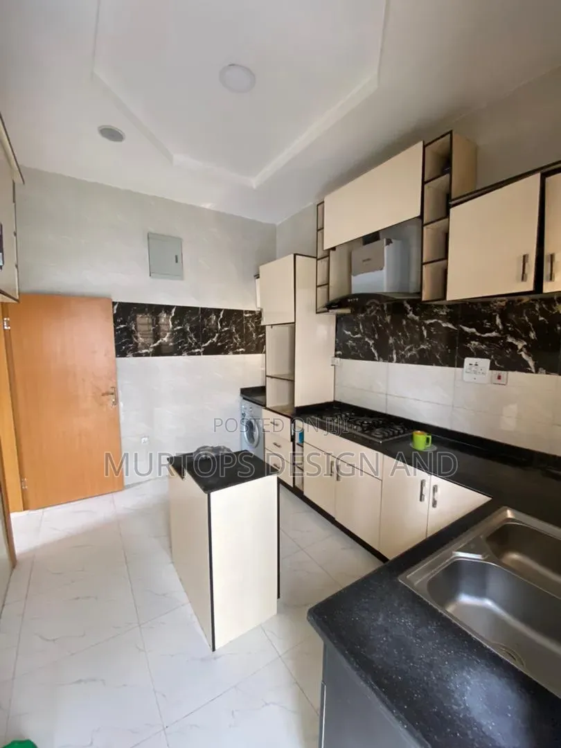 4bdrm Duplex in Ikota Gra for rent in Ikota