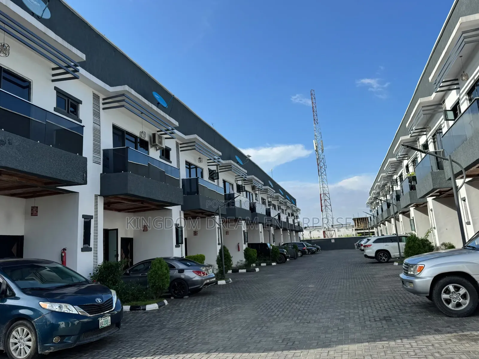 Furnished 4bdrm Duplex in Osapa London Lekki for rent in Osapa london