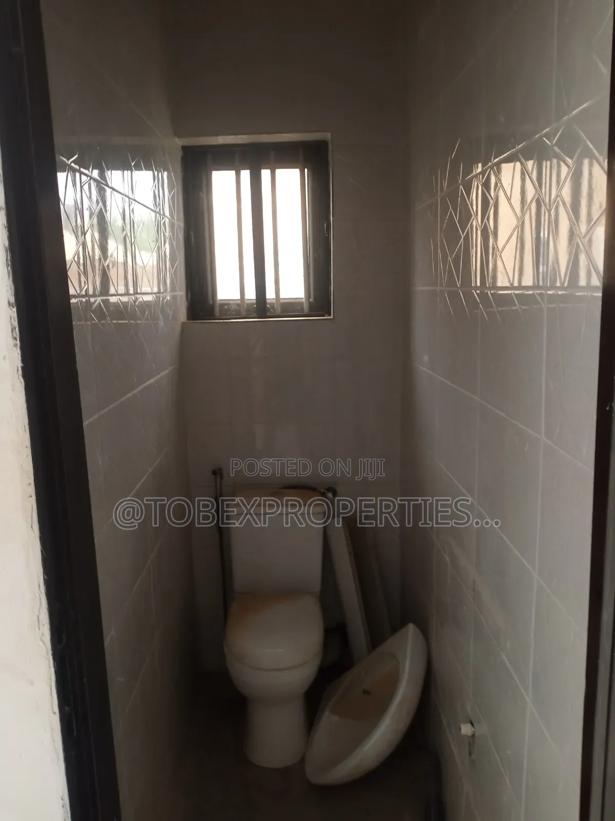 Furnished 2bdrm Block of Flats in Karusite for rent in Karu