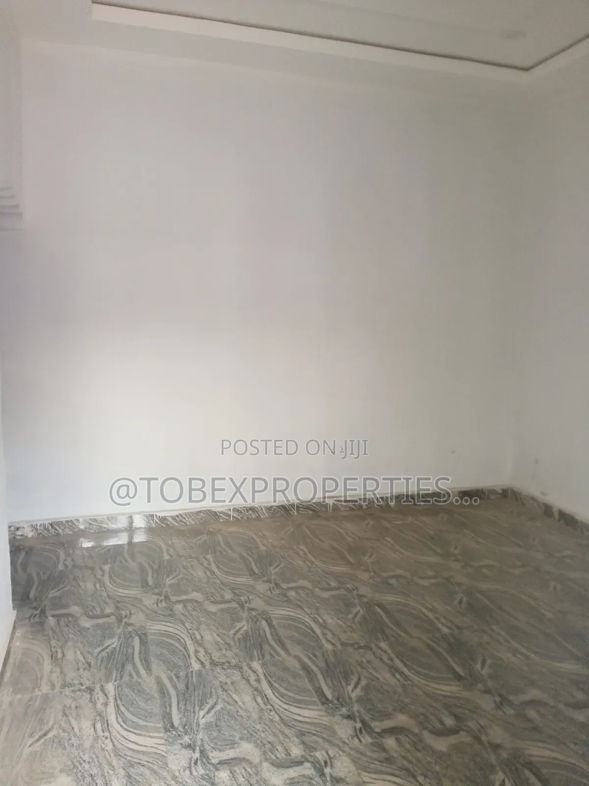 8bdrm Apartment in Zamani Extension, Karu for sale in Karu