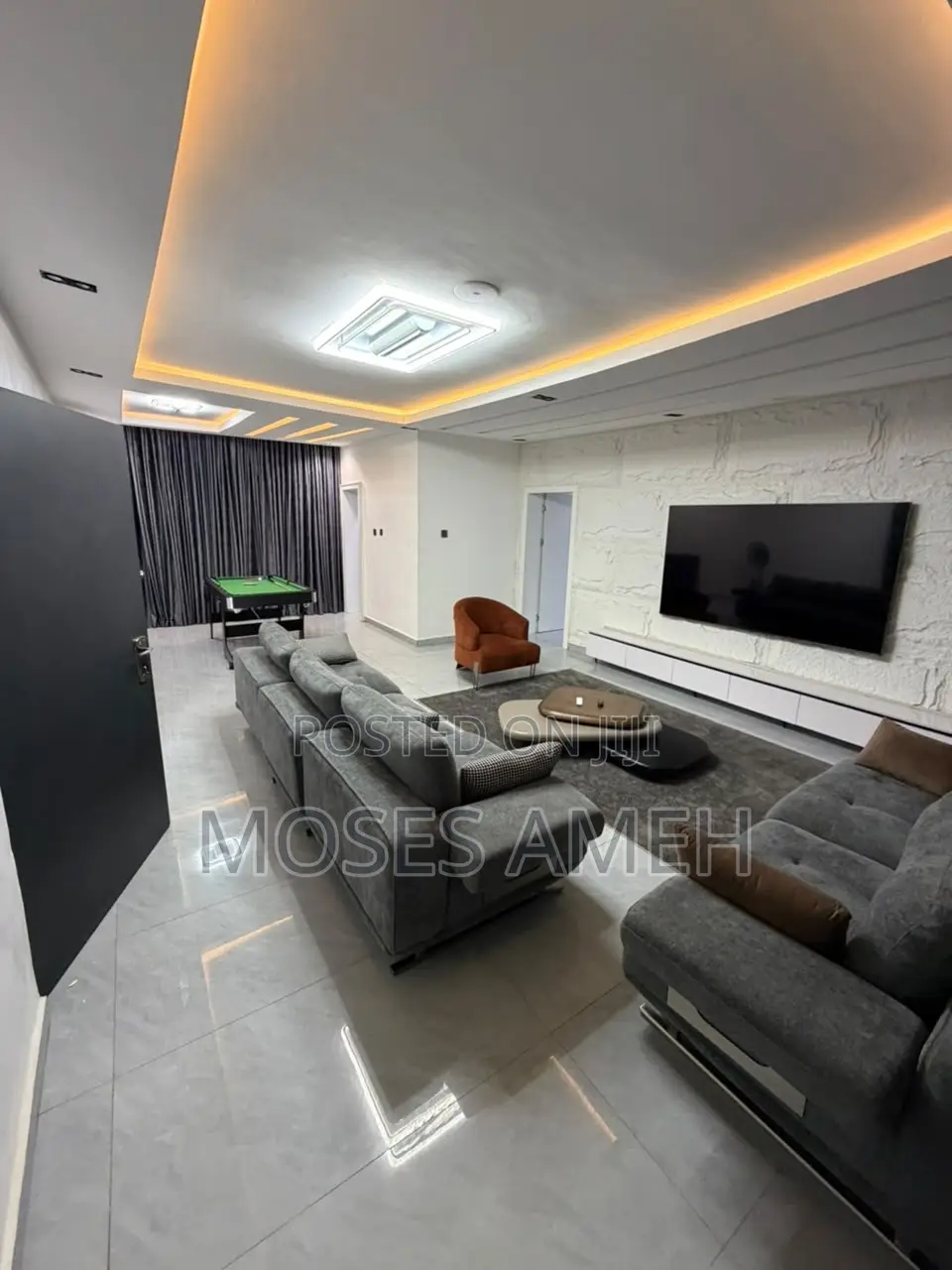 3bdrm Block of Flats in Wuye for rent in Wuye