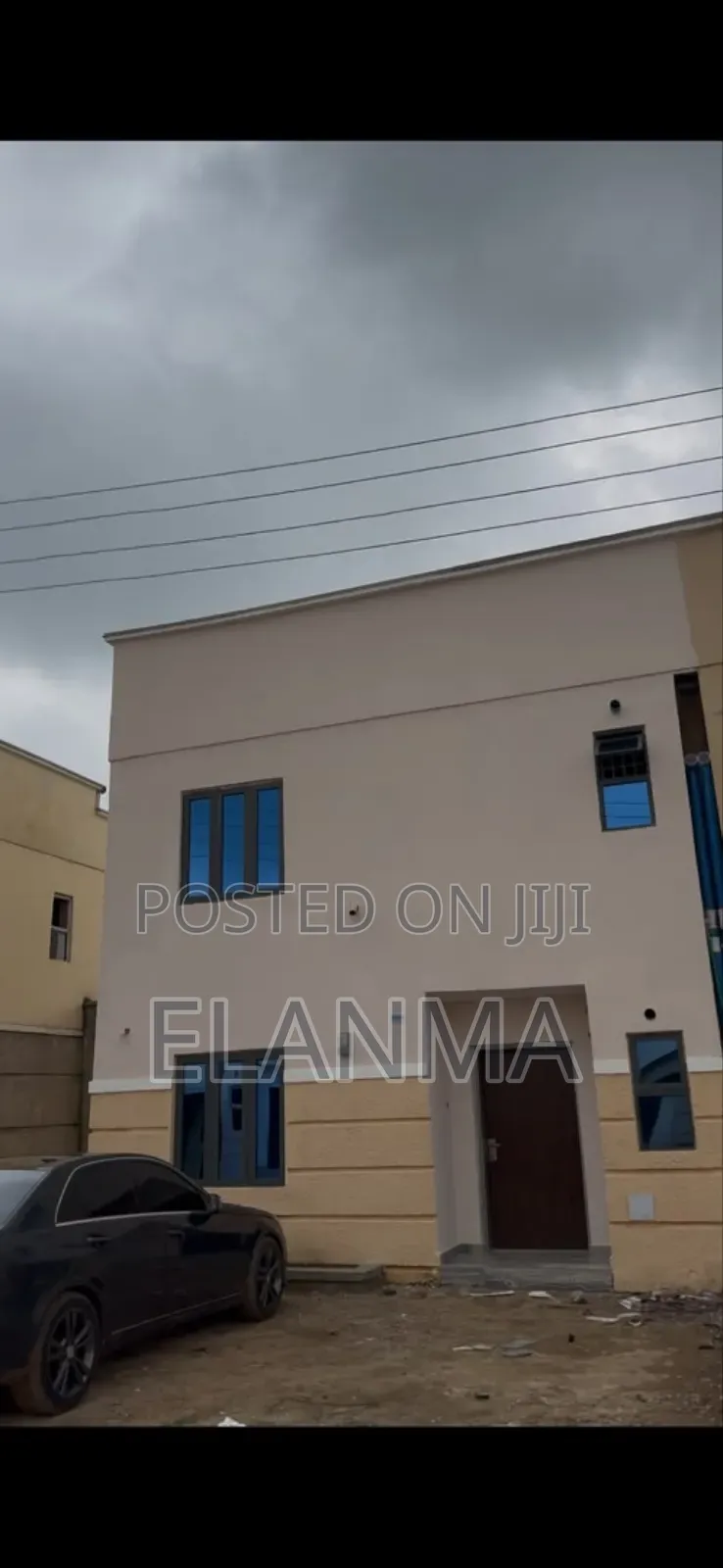 4bdrm Duplex in Brains And Hammers, Life Camp for sale in Life Camp