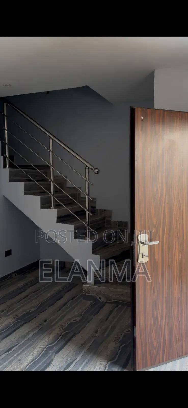 4bdrm Duplex in Brains And Hammers, Life Camp for sale in Life Camp