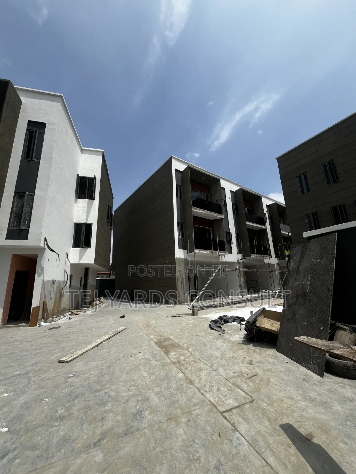 4bdrm Apartment in Adeoye Court, Iseri for sale in Iseri