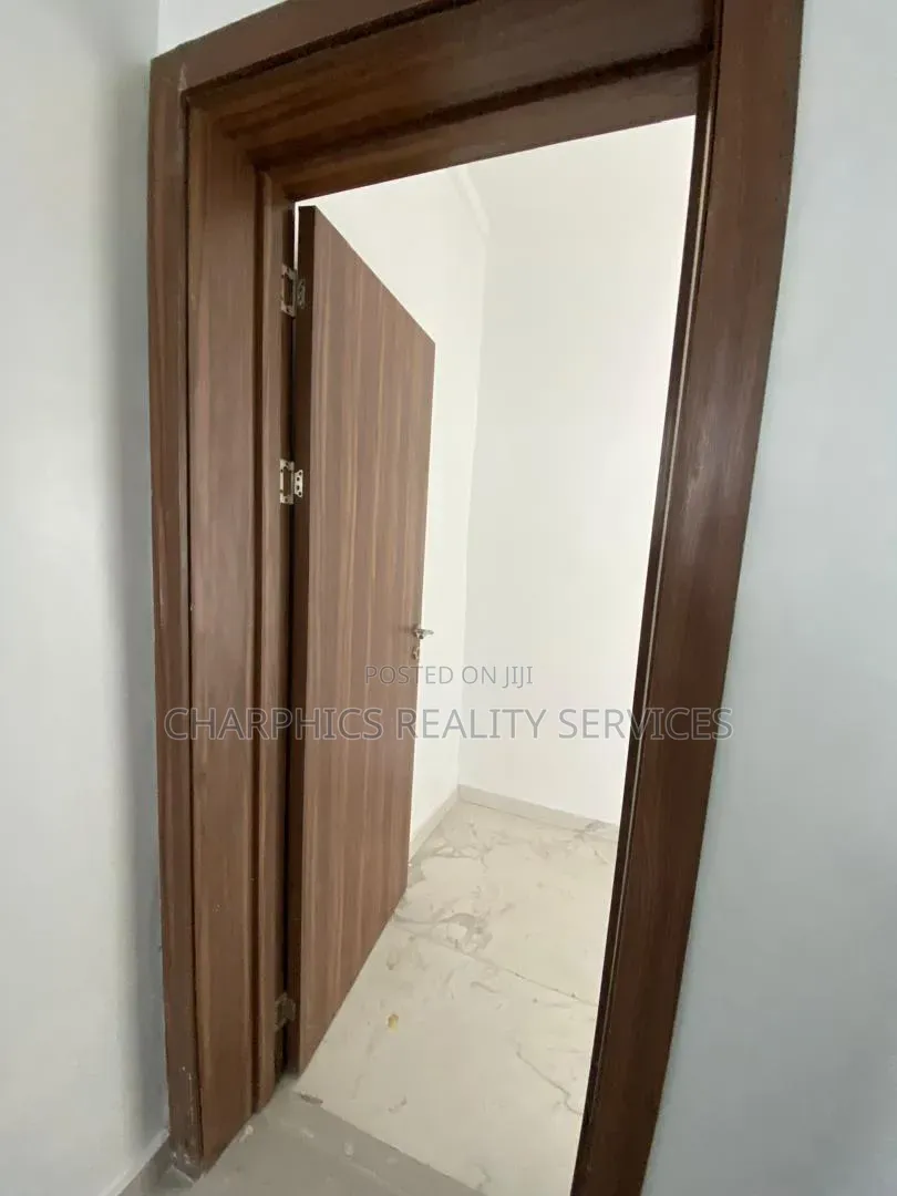 4bdrm Duplex in Ikate for rent in Ikate