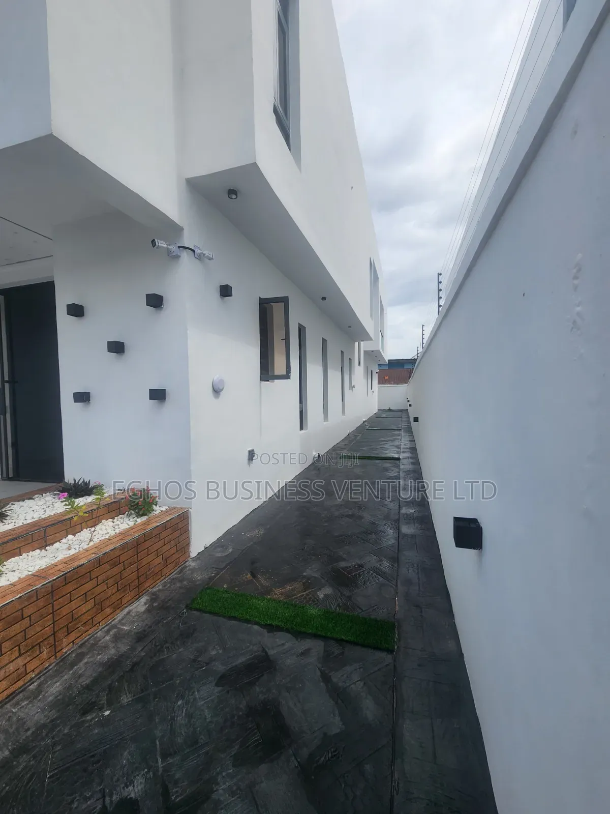 4bdrm Duplex in Akhionbare Gra Benin for sale in Benin City