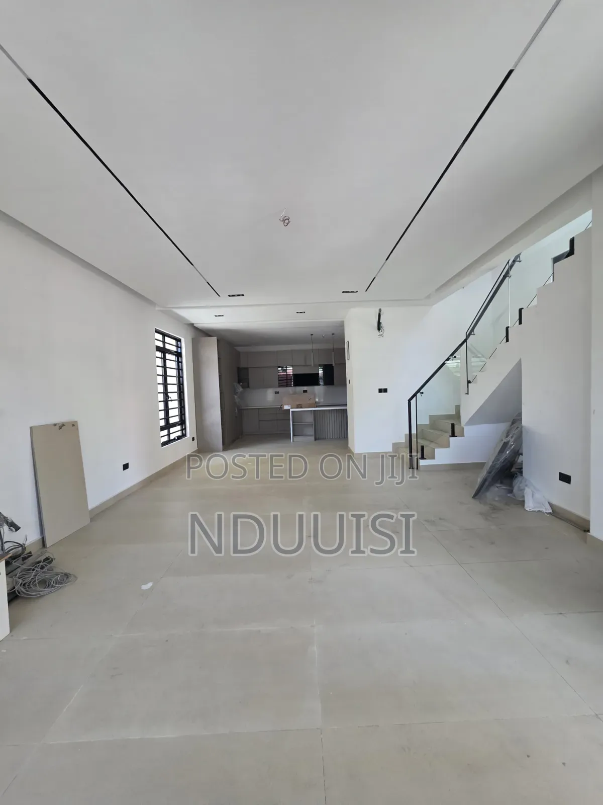 5bdrm Duplex in U3 Estate, Lekki Phase 1 for sale in Lekki Phase 1