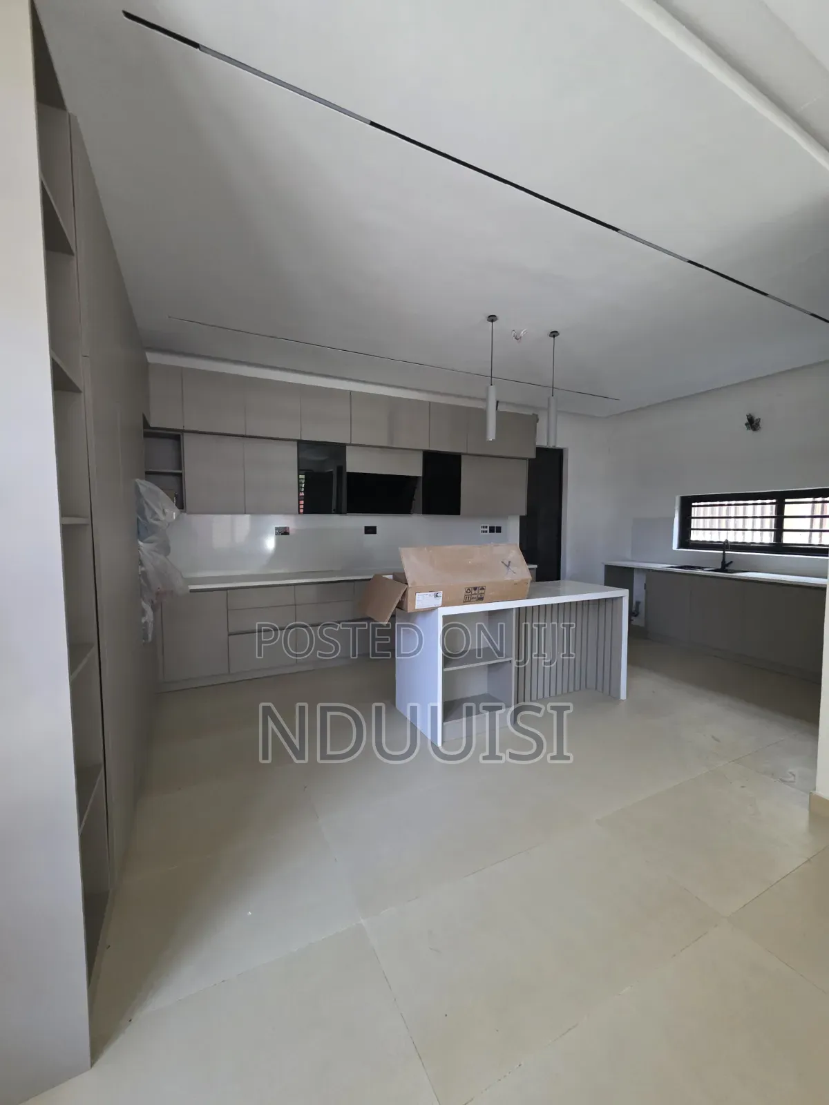 5bdrm Duplex in U3 Estate, Lekki Phase 1 for sale in Lekki Phase 1