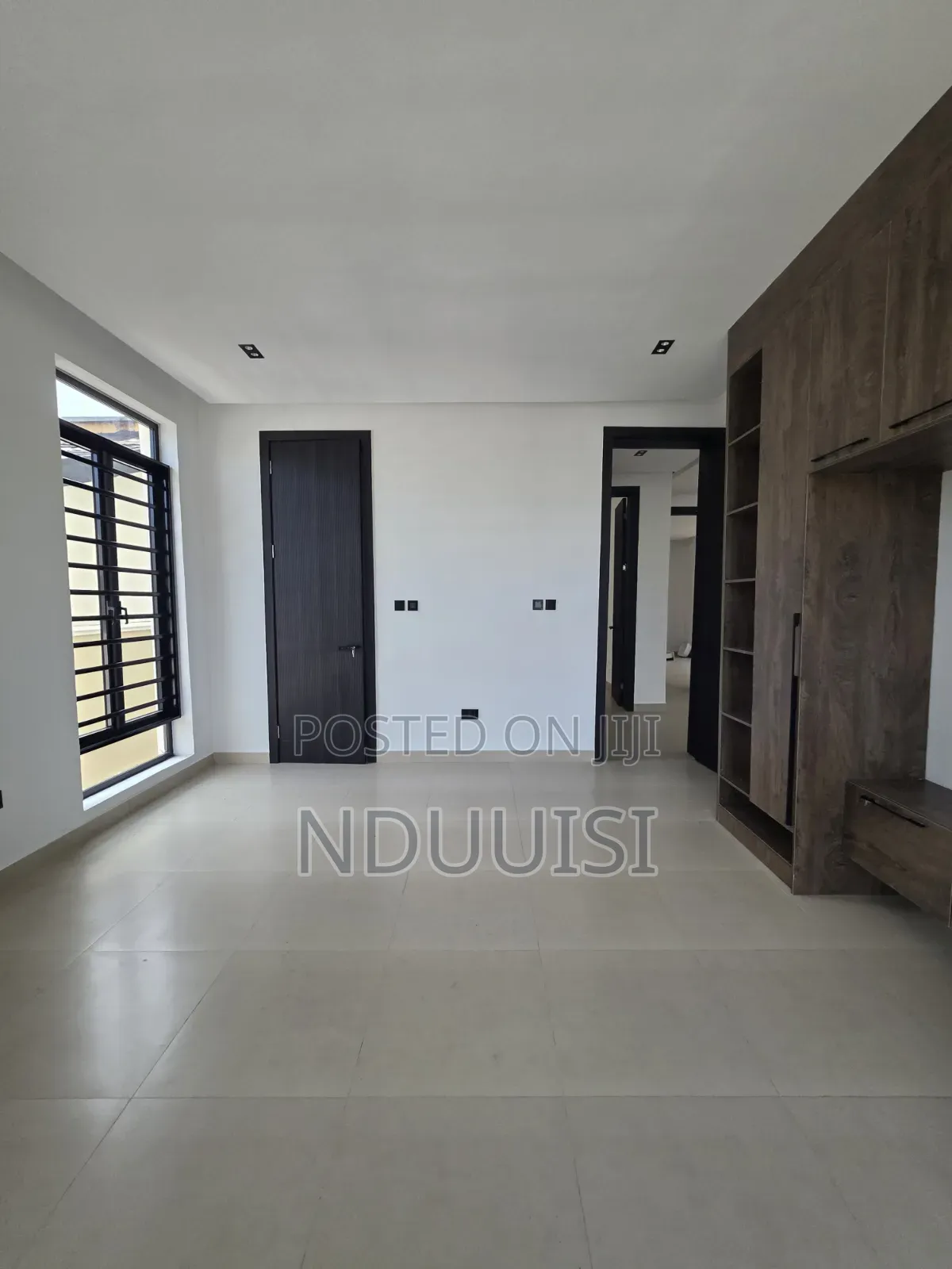 5bdrm Duplex in U3 Estate, Lekki Phase 1 for sale in Lekki Phase 1