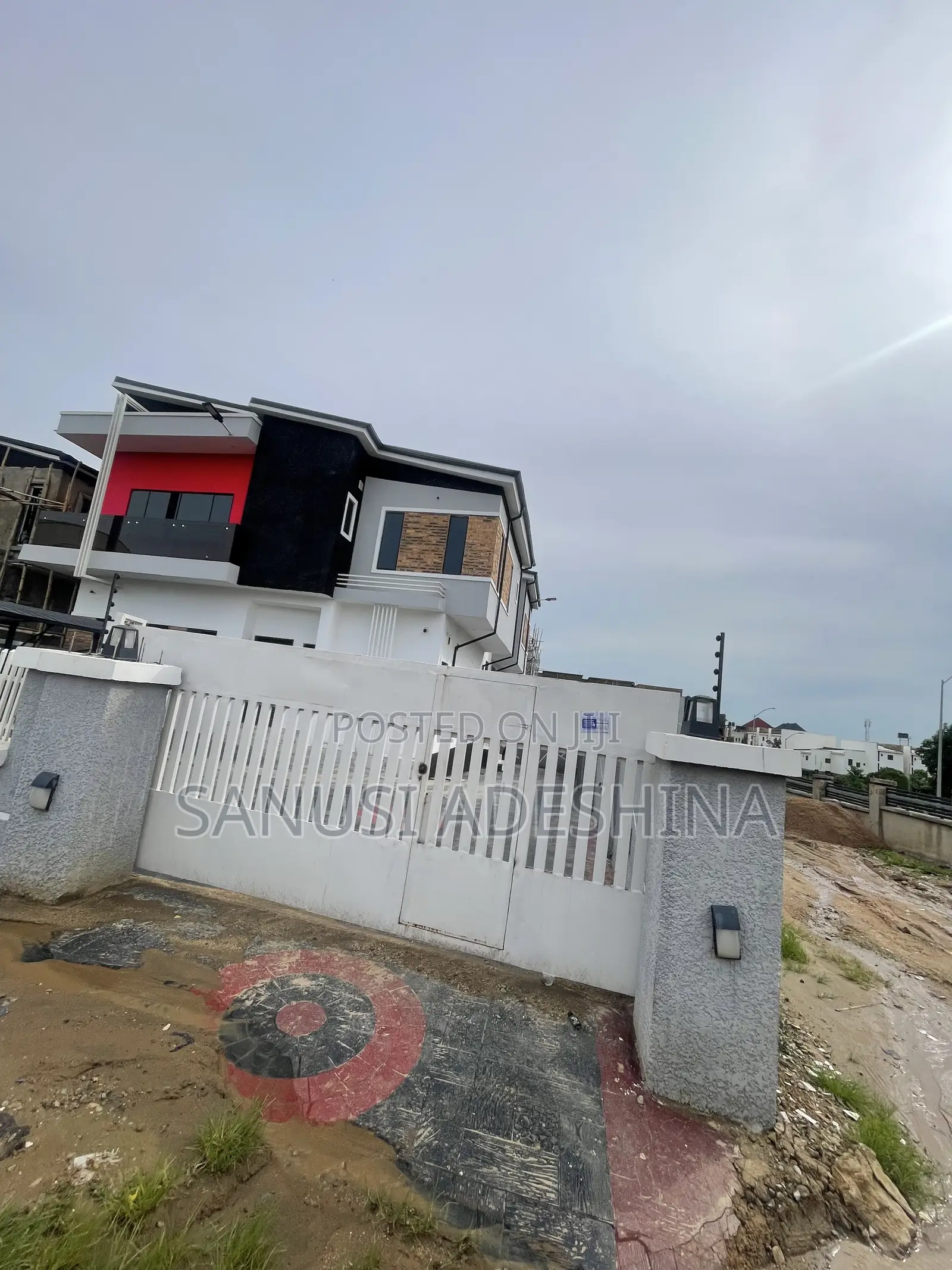 5bdrm Duplex in Wuye Main,Fct Abuja for sale in Wuye