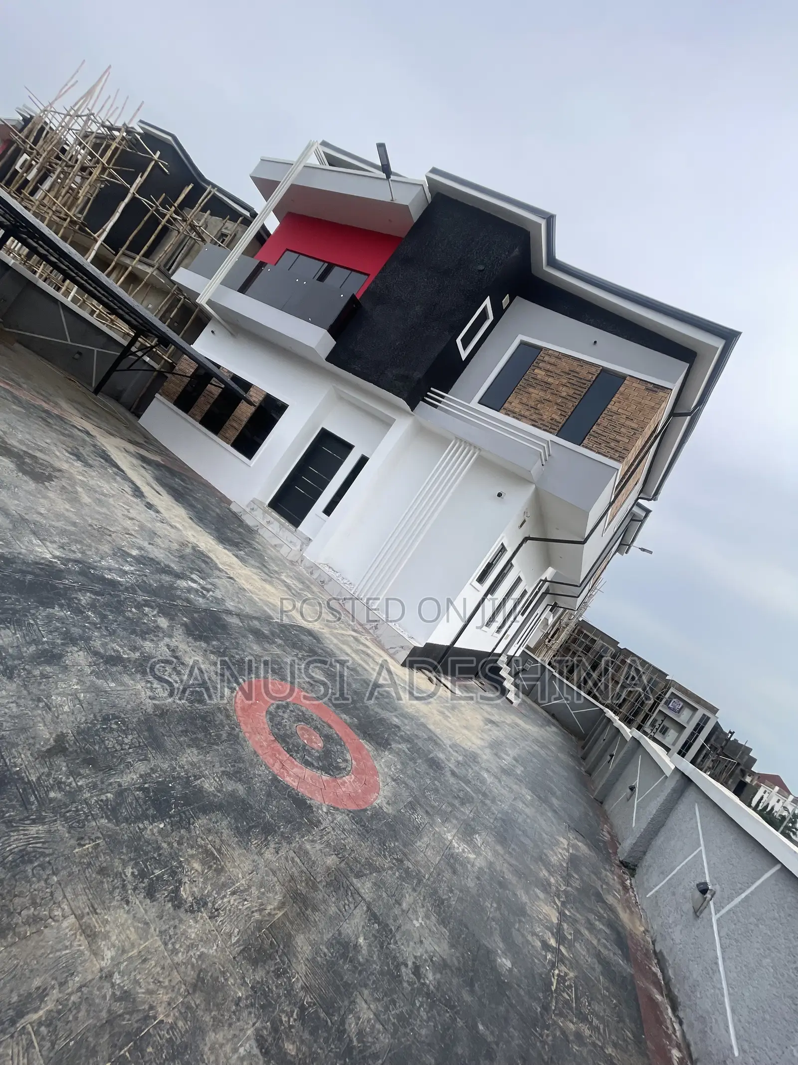 5bdrm Duplex in Wuye Main,Fct Abuja for sale in Wuye