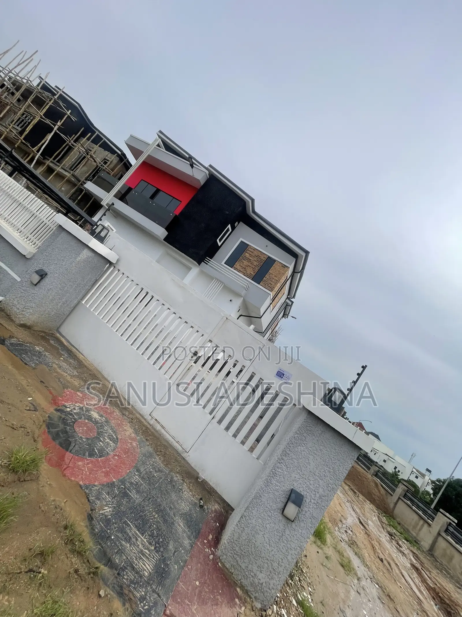 5bdrm Duplex in Wuye Main,Fct Abuja for sale in Wuye