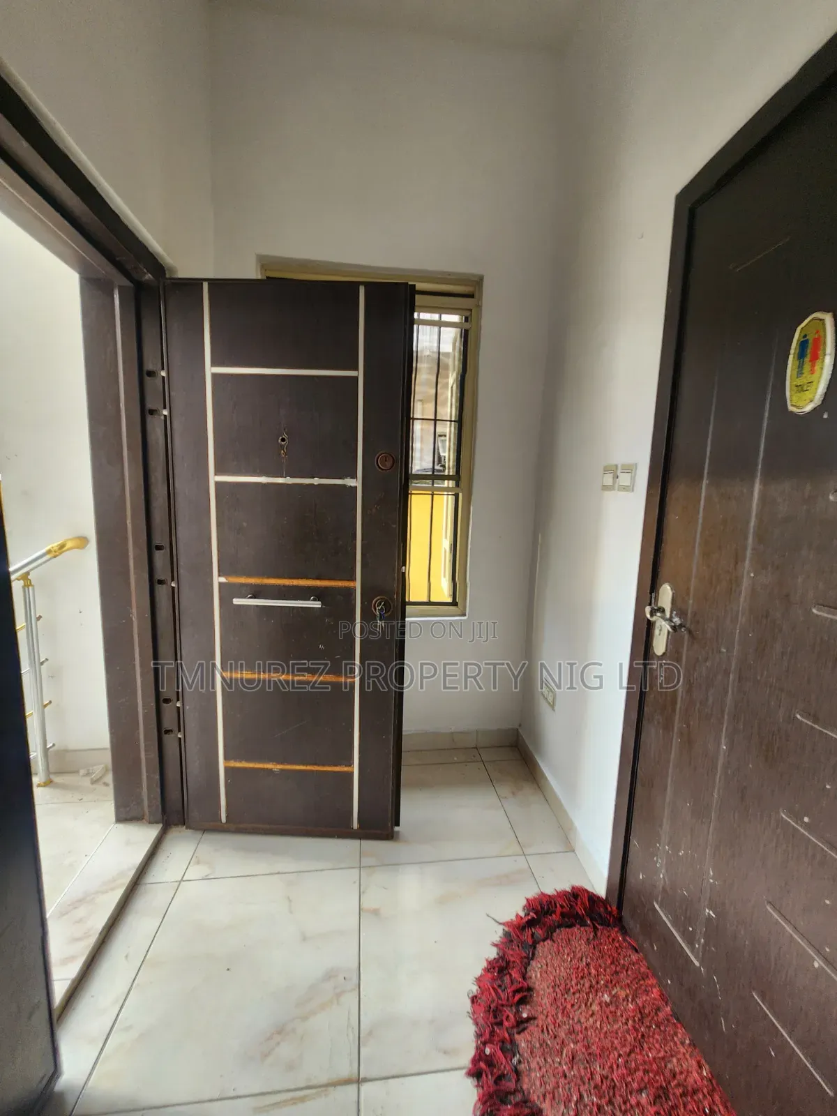 4bdrm Duplex in Chevron for rent in Chevron