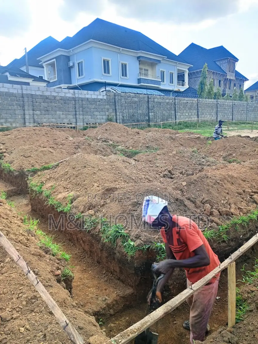 M B Villa Estate Lugbe in Lugbe District