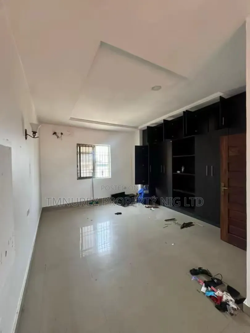Mini Flat in Ikate for rent in Ikate