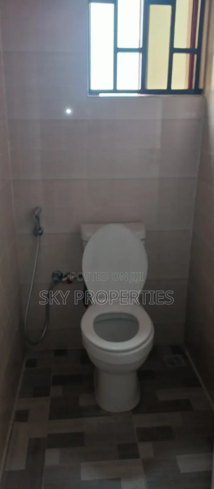 180 SQMS Shop Space for Rent in Sangotedo