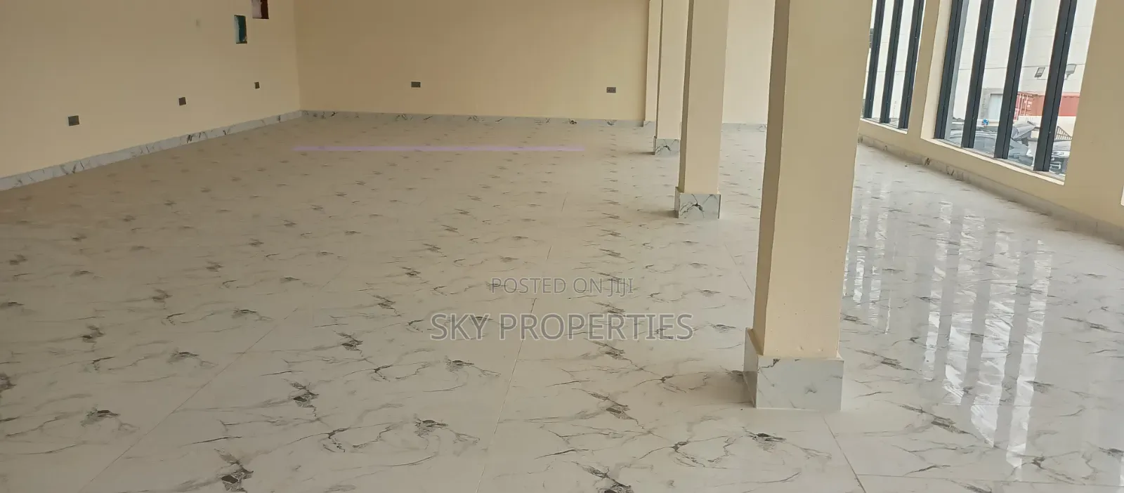 180 SQMS Shop Space for Rent in Sangotedo