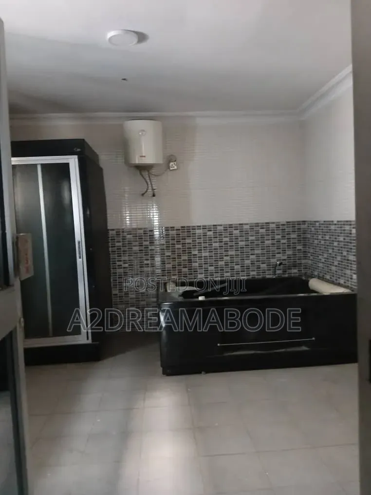 6bdrm Duplex in Adeniyi Jones for rent in Adeniyi Jones