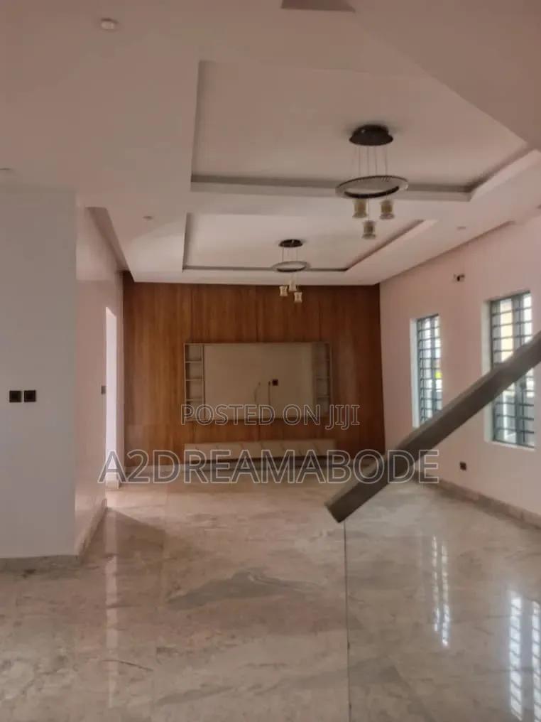 5bdrm Duplex in Ikeja Gra for rent in Ikeja GRA