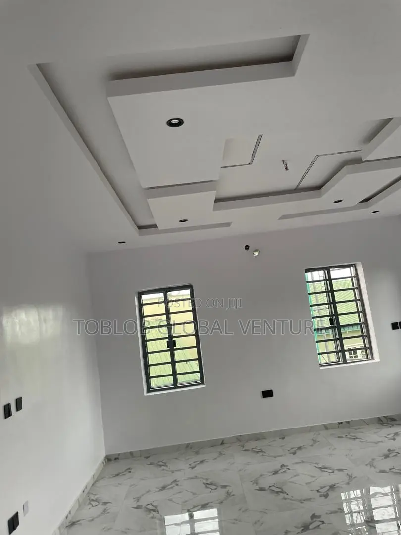 3bdrm Duplex in Akala Express for sale in Akala Express