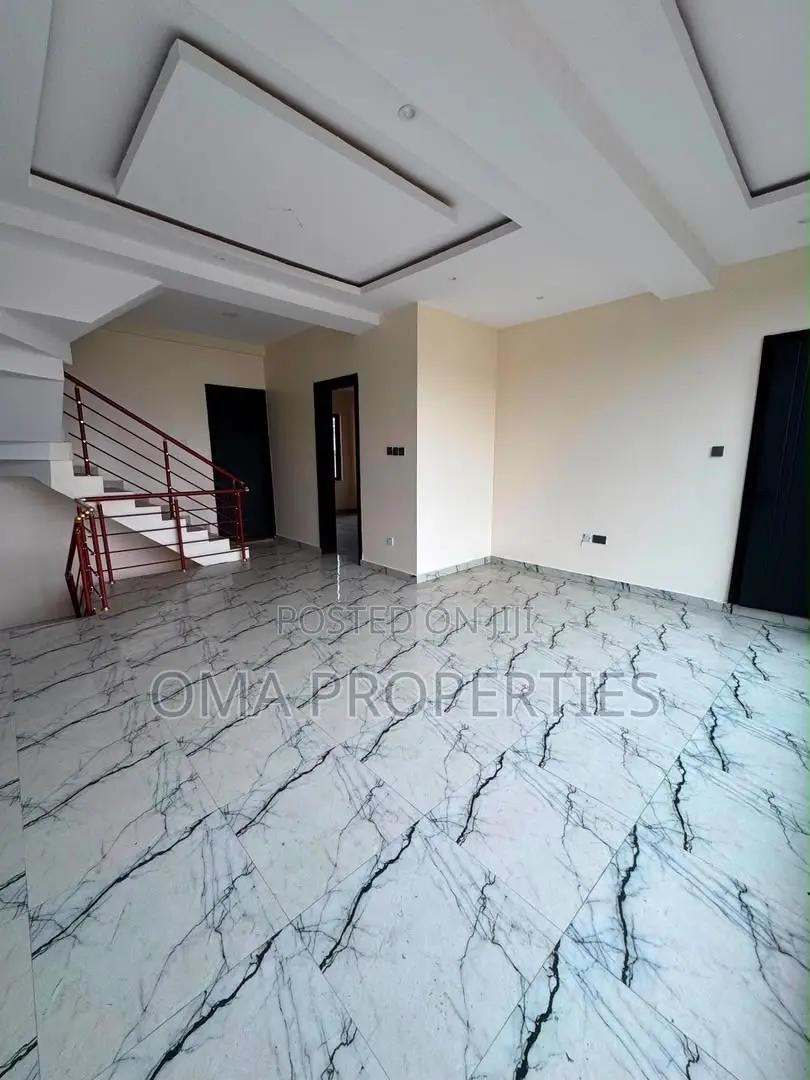 Furnished 4bdrm House in Magodo for sale in Magodo