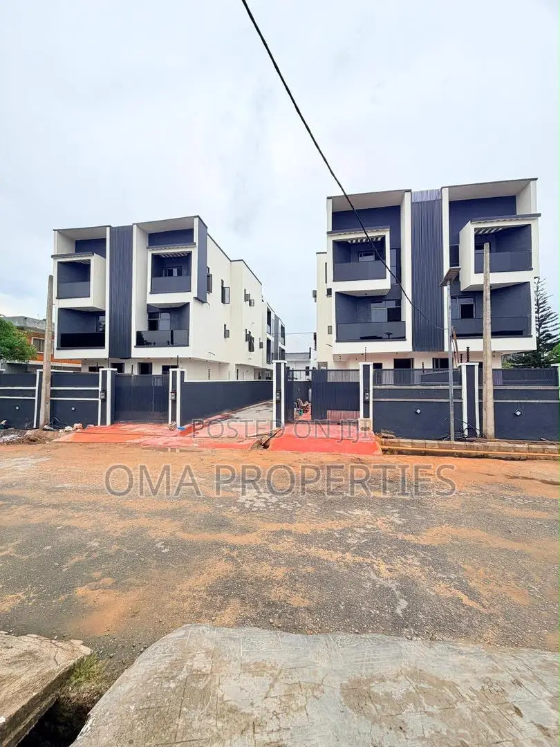 Furnished 4bdrm House in Adeniyi Jones for sale in Adeniyi Jones