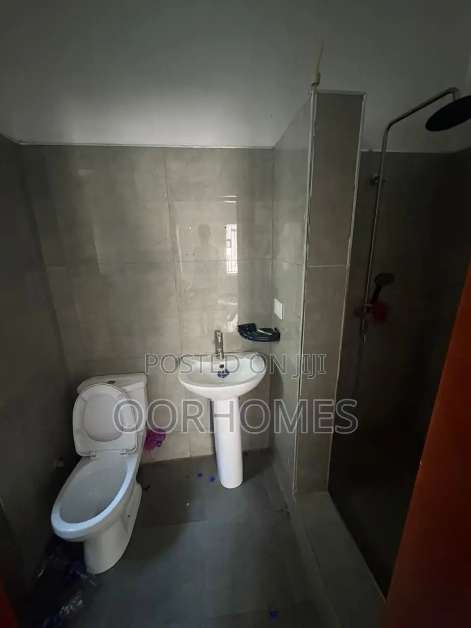 Mini Flat in Magemoud Estate, Ikota for rent in Ikota