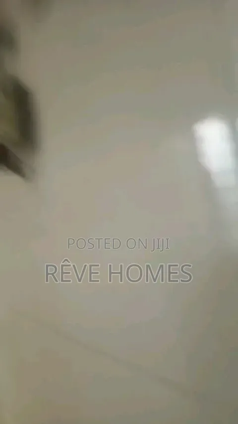 Mini Flat in Adekunle for rent in Adekunle