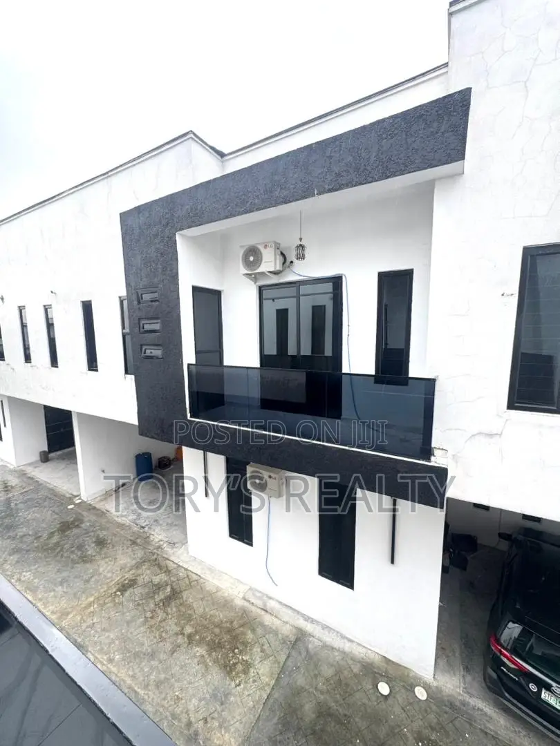 4bdrm Duplex in Abraham Adesanya Estate for rent in Abraham Adesanya Estate