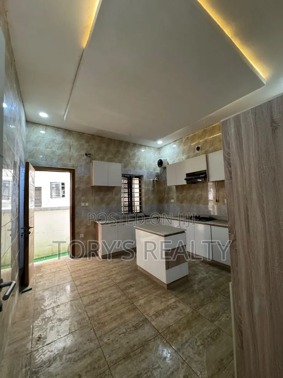 1bdrm Apartment in Lekki Expressway for rent in Lekki Expressway
