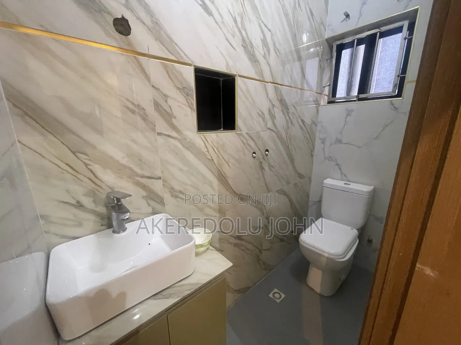 3bdrm Bungalow in Wuse 2 for rent in Wuse 2