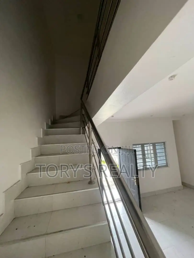 4bdrm Duplex in Awoyaya for rent in Awoyaya