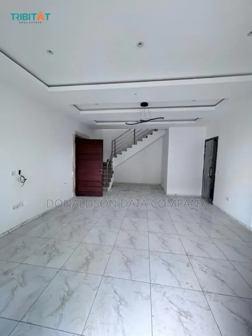 4bdrm Duplex in Magodo Phase 1 for sale in GRA Phase 1