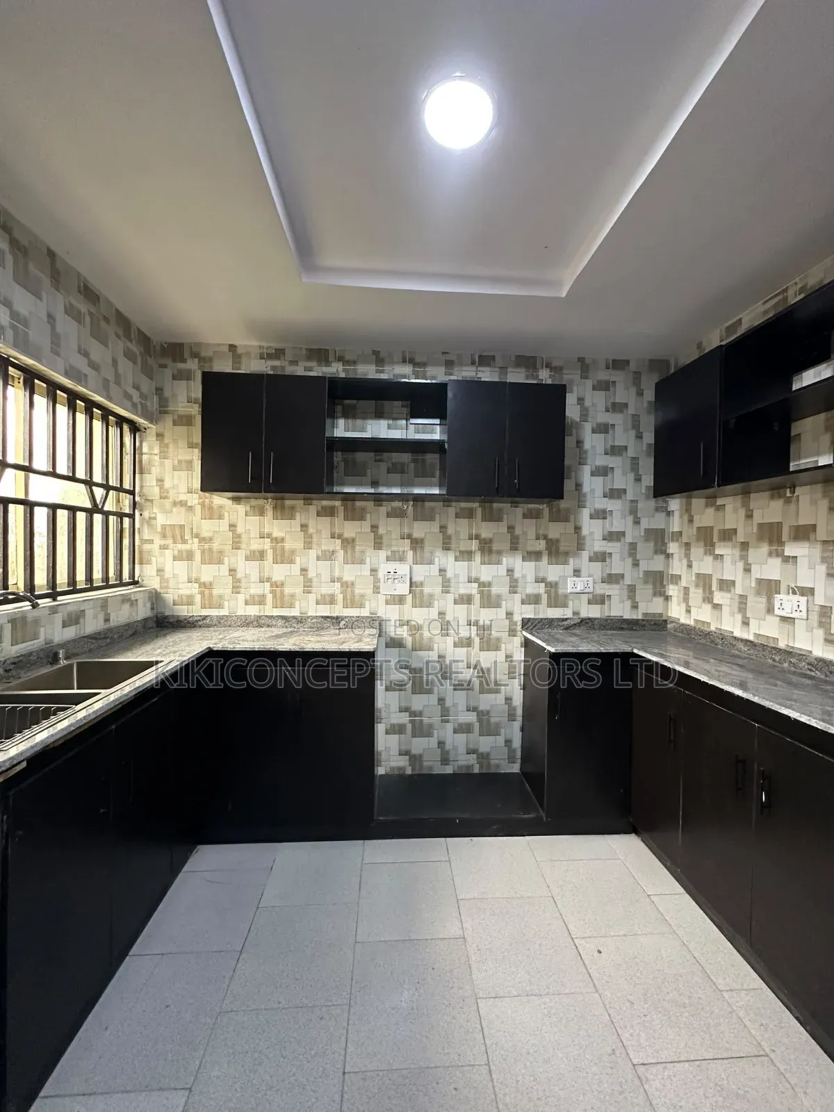 4bdrm Duplex in Ojo Aloba Street, Ibadan for rent in Ibadan